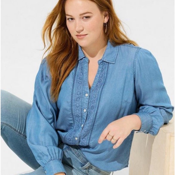 NWT Torrid sz 3x Chambray Button Up Shirt!! - Picture 1 of 4